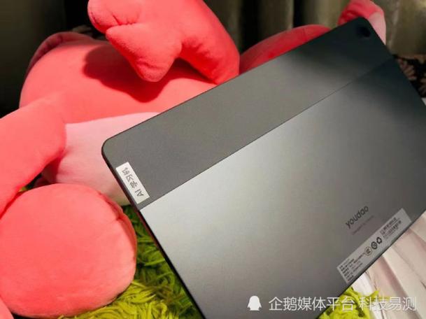 总的来说,这款网易有道ai学习机x10在使用体验上,跟同类型产品相比